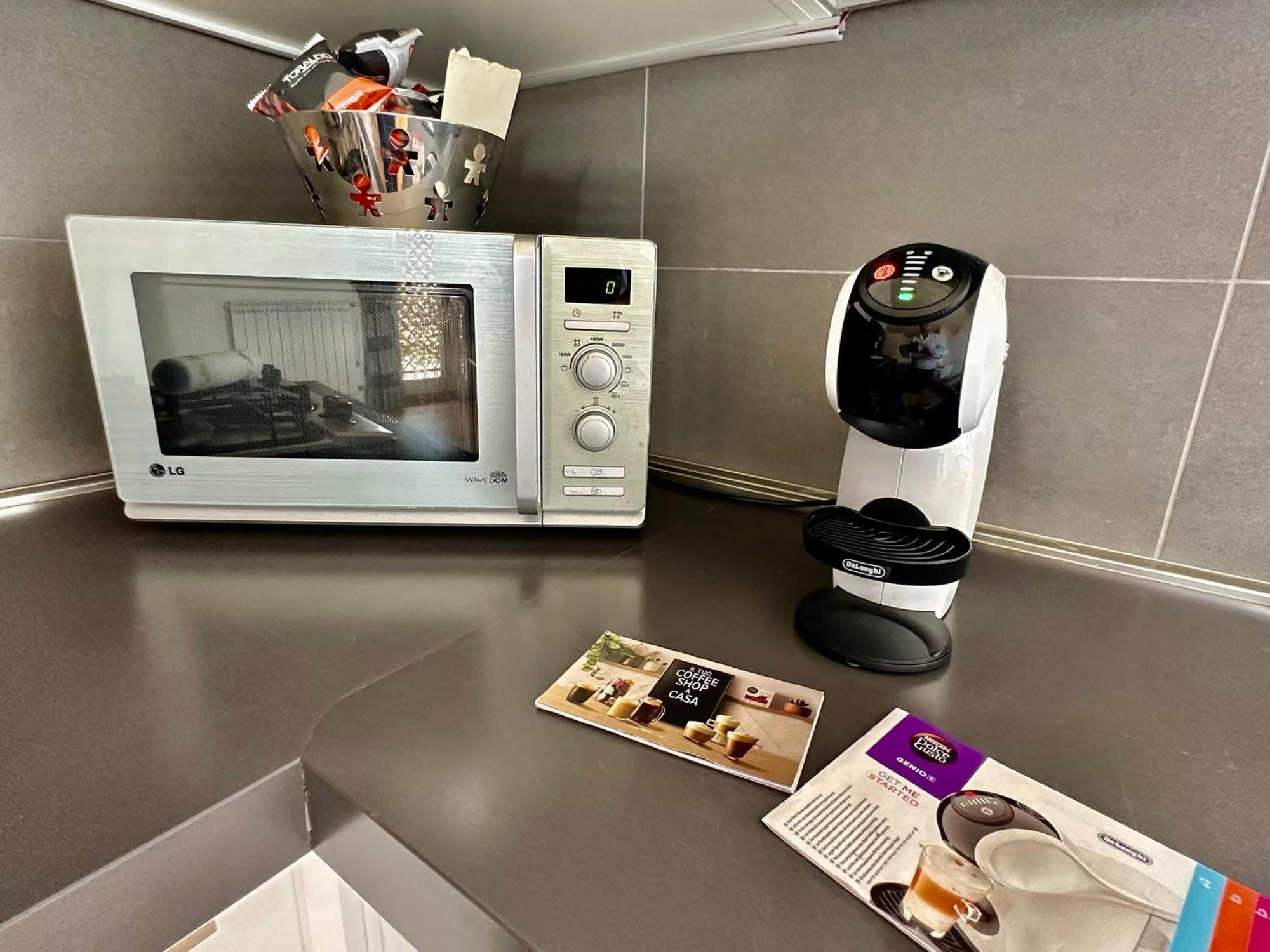Suite Delicia Apartment - Appartamento Con Terrazza Napoli Eksteriør billede