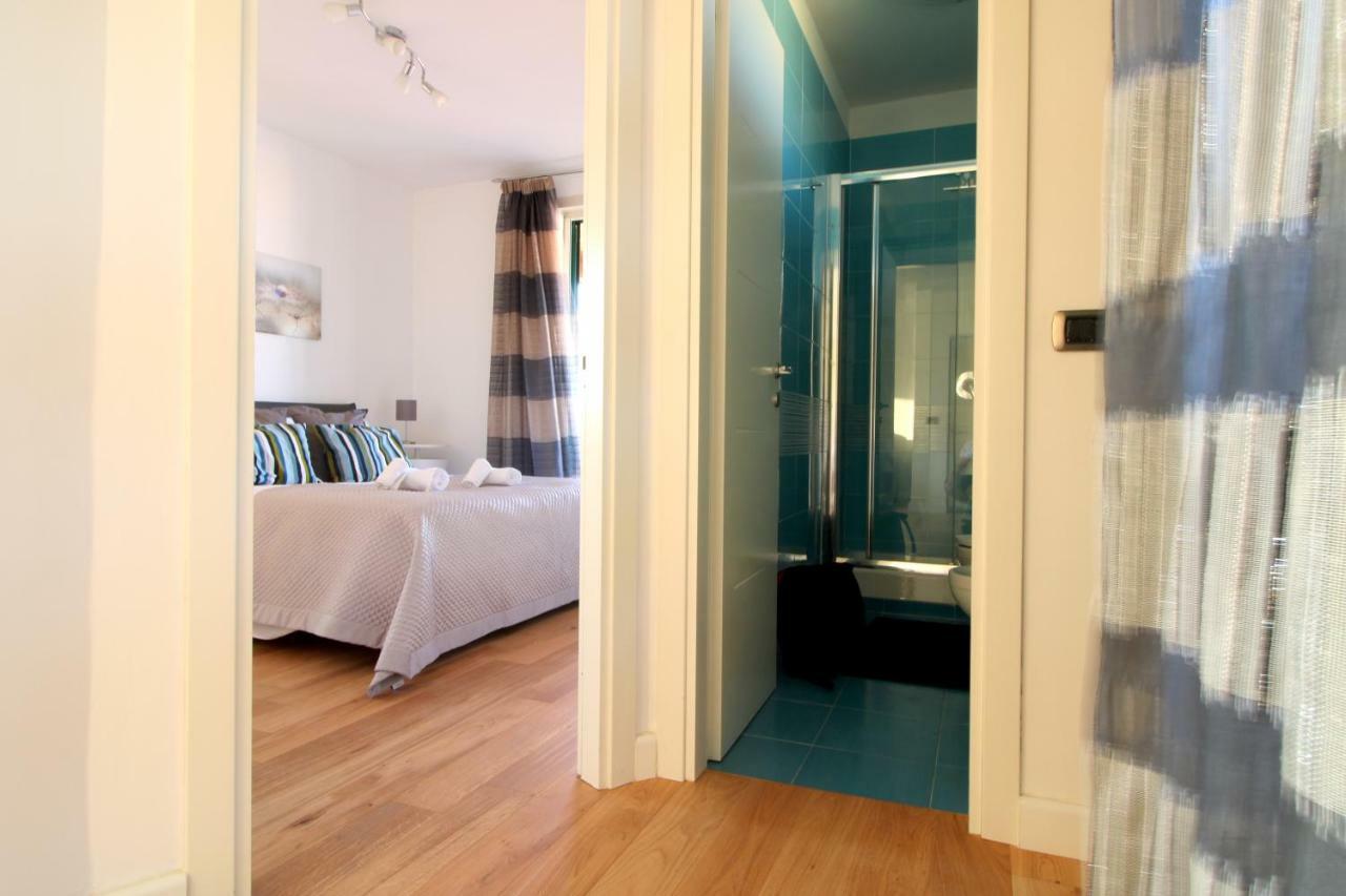 Suite Delicia Apartment - Appartamento Con Terrazza Napoli Eksteriør billede