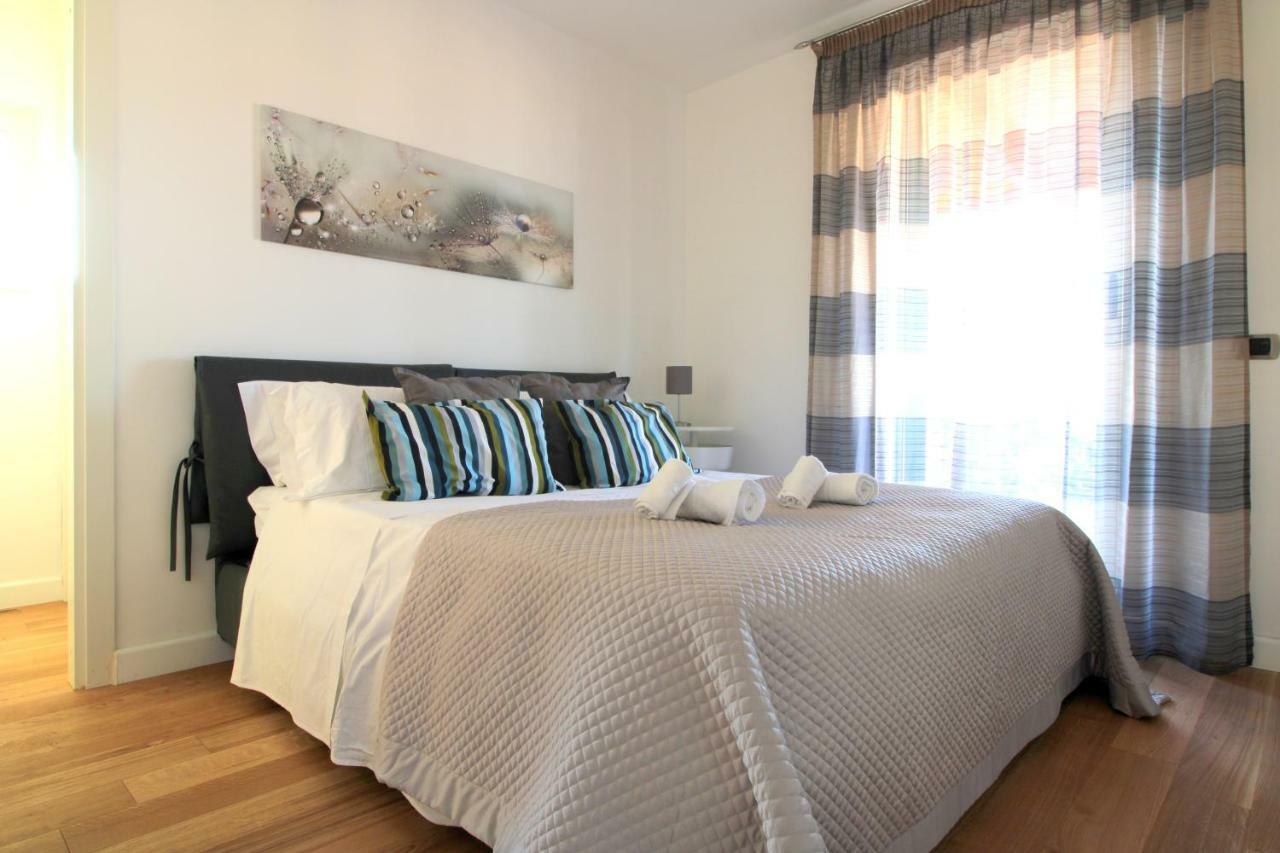 Suite Delicia Apartment - Appartamento Con Terrazza Napoli Eksteriør billede