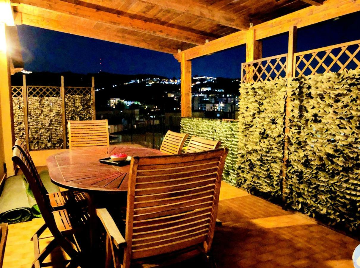 Suite Delicia Apartment - Appartamento Con Terrazza Napoli Eksteriør billede